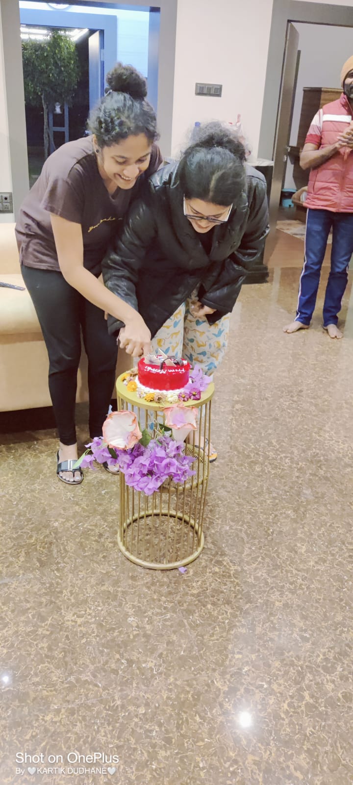 A candid celebration at Meraki Hillside Villa